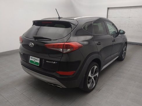Used 2017 Hyundai Tucson Sport FWD image 9