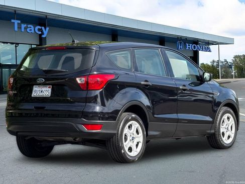 Used 2019 Ford Escape S FWD image 6