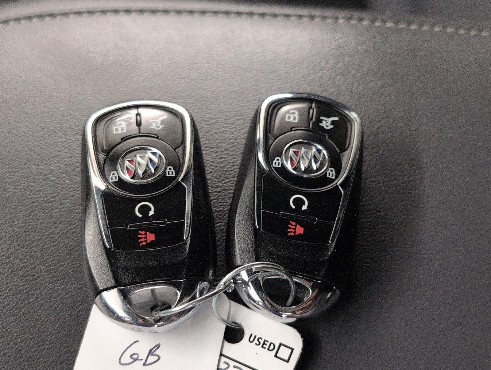 Used 2023 Buick Enclave Essence w/ LPO, Floor Liner Package AWD/4WD image 28