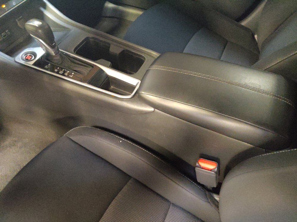 Used 2023 Nissan Sentra SV FWD image 26