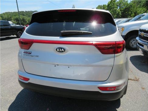 Used 2017 Kia Sportage LX FWD image 17