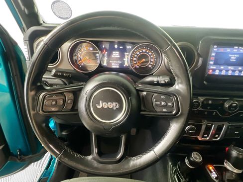 Used 2020 Jeep Wrangler Sport image 17