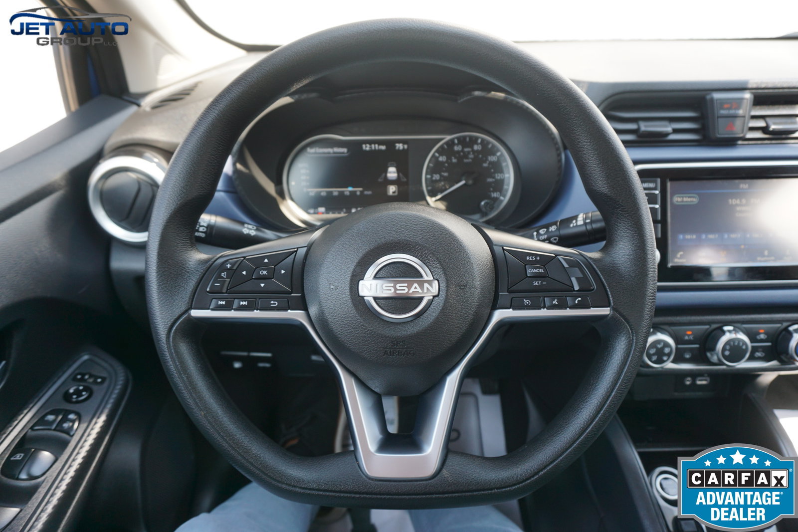 Used 2024 Nissan Versa SV FWD image 33