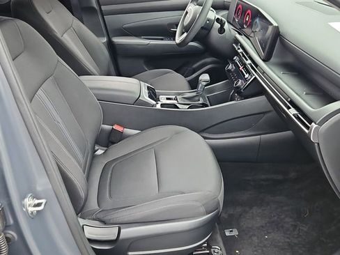 Certified 2025 Hyundai Tucson SEL image 19