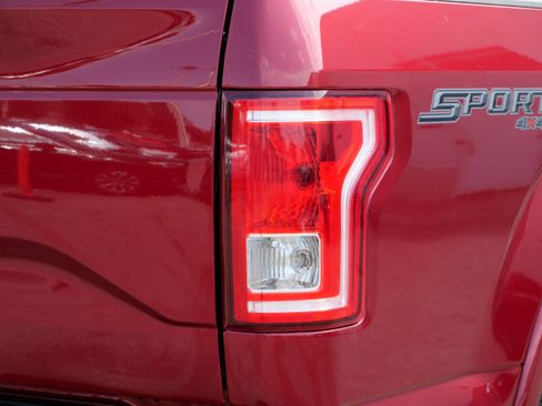 Used 2015 Ford F150 XLT w/ Equipment Group 302A Luxury AWD/4WD image 17