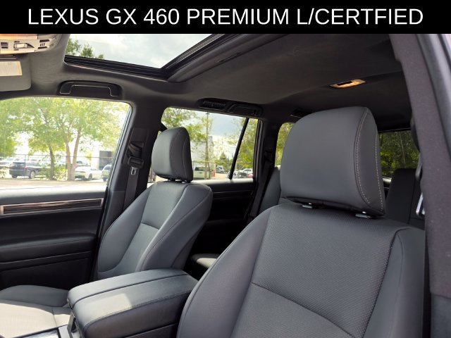 Used 2023 Lexus GX 460 Premium w/ Accessory Package AWD/4WD image 22