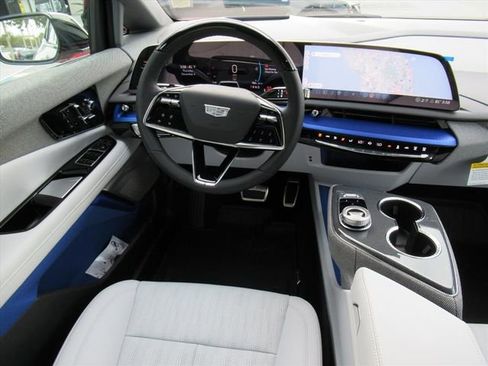New 2026 Cadillac Optiq Sport 2 image 13