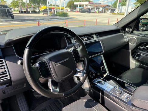 Used 2019 Land Rover Range Rover Supercharged AWD/4WD image 9