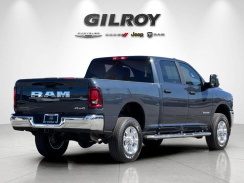 Used 2025 RAM 2500 Big Horn AWD/4WD image 4