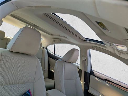 Used 2018 Lexus ES 350 w/ Navigation System Package FWD image 20