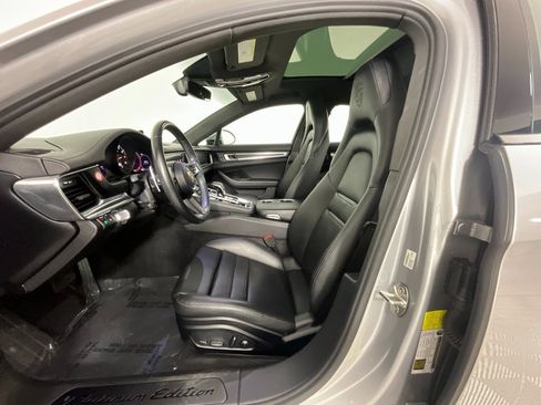 Used 2022 Porsche Panamera Platinum Edition image 16