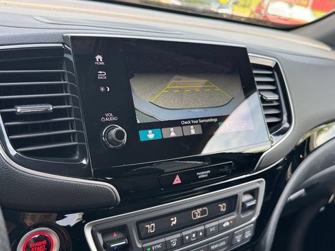 Used 2022 Honda Passport Elite image 18