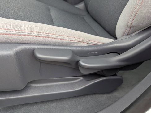 Used 2021 Chevrolet Bolt LT image 26