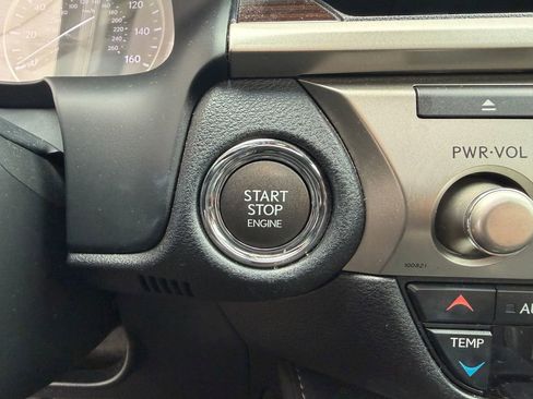 Used 2018 Lexus ES 350 w/ Ultra Luxury Package image 20