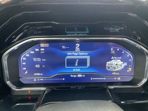 Used 2024 Chevrolet Silverado 2500 LT image 22