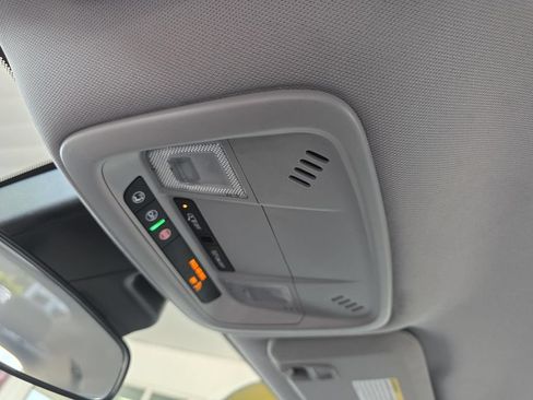 Used 2025 Chevrolet Malibu LT FWD image 25
