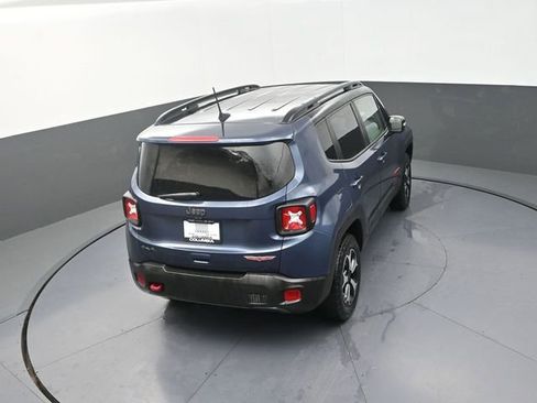 Used 2022 Jeep Renegade Trailhawk AWD/4WD image 17