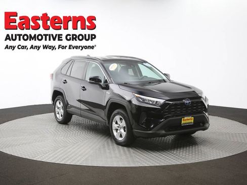 Used 2021 Toyota RAV4 LE image 48