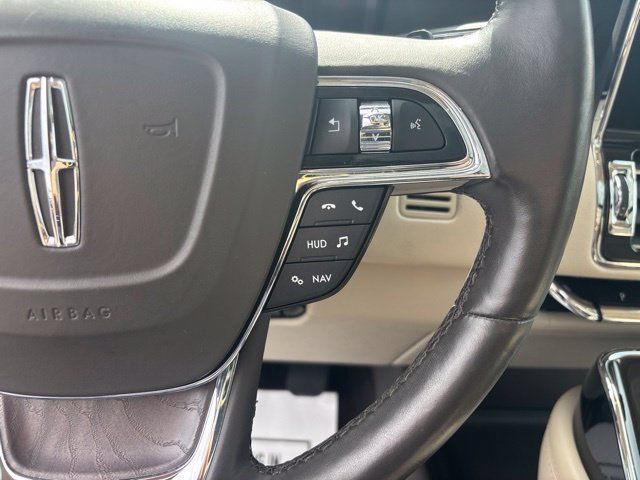 Used 2021 Lincoln Navigator Reserve w/ Luxury Package AWD/4WD image 19