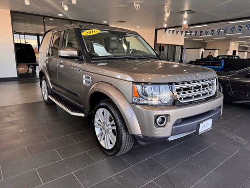 Used 2016 Land Rover LR4 HSE LUX image 6