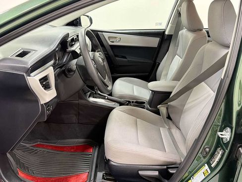 Used 2014 Toyota Corolla LE FWD image 13