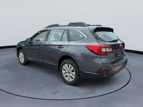 Used 2018 Subaru Outback 2.5i AWD/4WD image 3