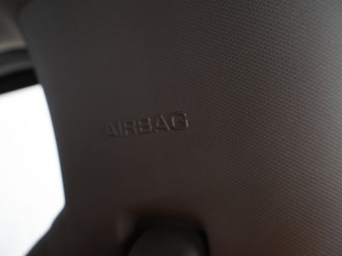 Used 2021 Ford F350 Lariat AWD/4WD image 43
