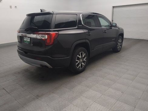 Used 2022 GMC Acadia SLE w/ LPO, Floor Liner Package FWD image 9