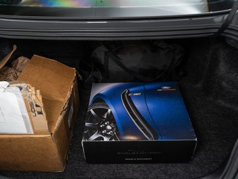 Used 2018 Ford Mustang Shelby GT350R w/ GT350R Equipment Group 920A RWD image 45