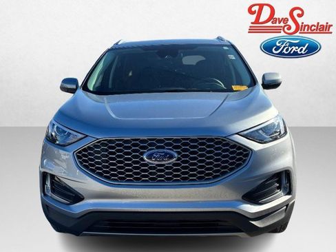 Used 2024 Ford Edge SEL w/ Convenience Package image 2