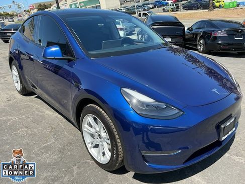 Used 2023 Tesla Model Y Long Range AWD/4WD image 74
