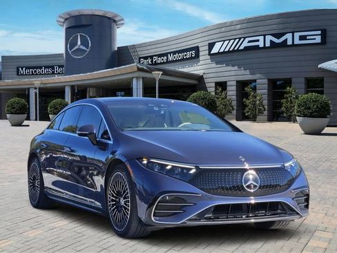 Certified 2023 Mercedes-Benz EQS 580 4MATIC Sedan image 2