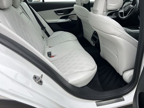 Used 2024 Mercedes-Benz E 450 4MATIC All-Terrain Wagon image 46
