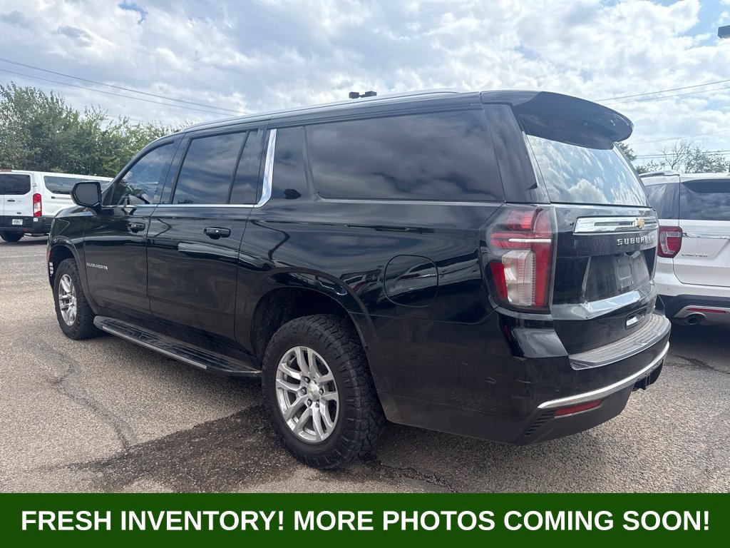 Used 2021 Chevrolet Suburban LT AWD/4WD image 4
