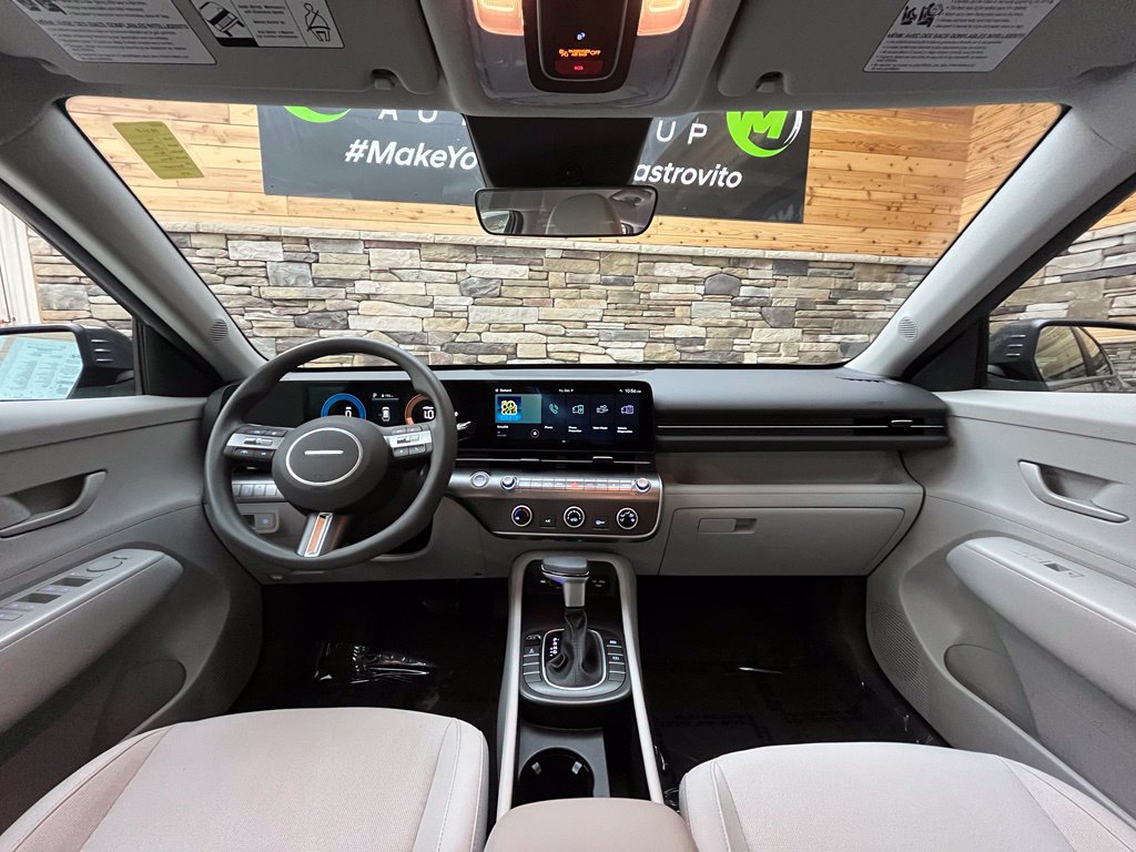 Used 2024 Hyundai Kona SE AWD/4WD image 26