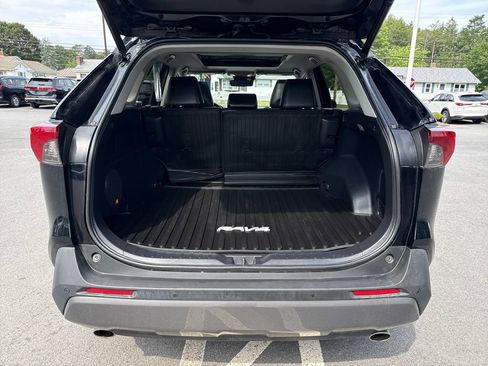 Used 2021 Toyota RAV4 Limited AWD/4WD image 21