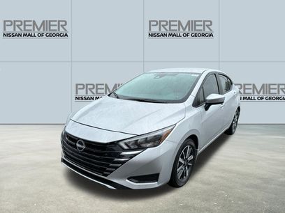 New 2025 Nissan Versa SV w/ Trunk Package