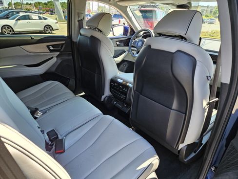 Used 2024 Acura MDX SH-AWD w/ Advance Package image 20