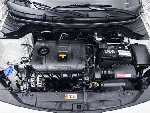 Used 2021 Kia Soul LX image 10