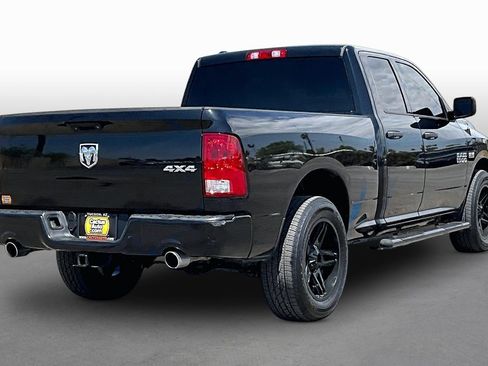 Used 2015 RAM 1500 Express AWD/4WD image 2