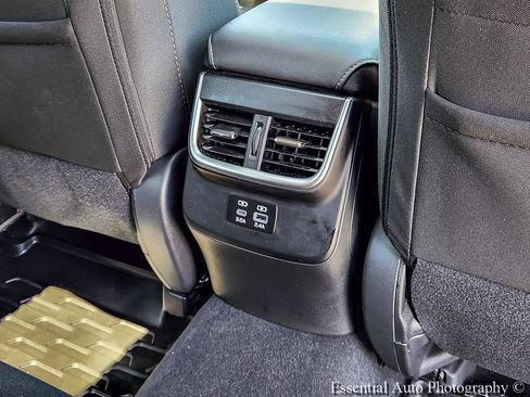 Certified 2025 Subaru Outback Premium w/ Popular Package #1A AWD/4WD image 30