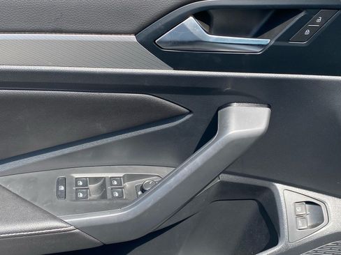 Certified 2023 Volkswagen Jetta S FWD image 18