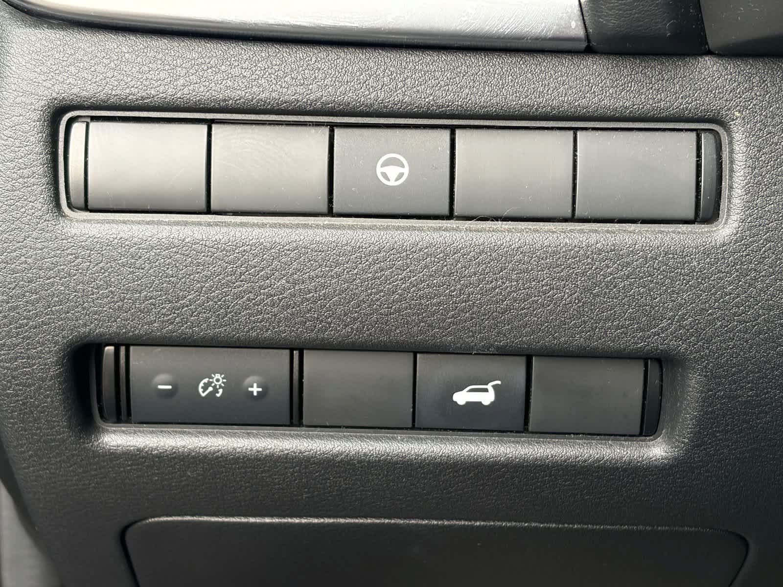Used 2021 Nissan Rogue SV w/ Premium Package AWD/4WD image 8