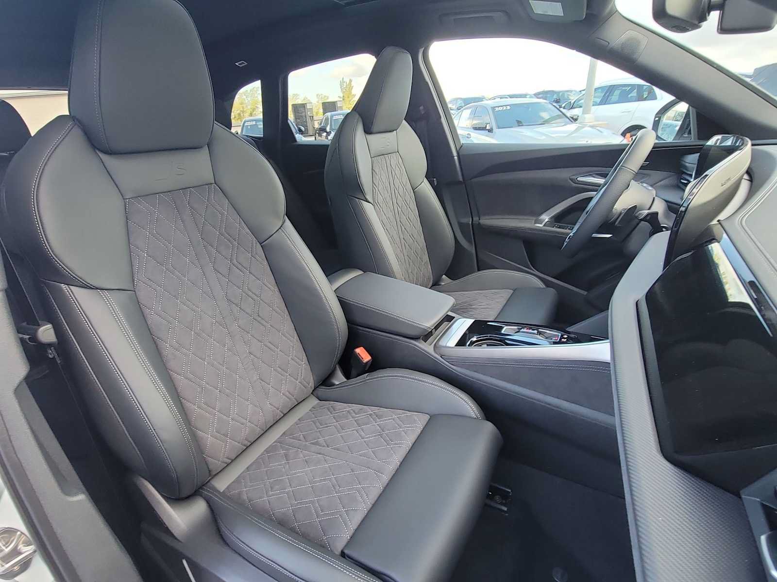 New 2026 Audi SQ5 Premium Plus AWD/4WD image 21