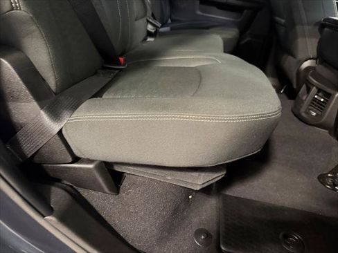 Certified 2025 RAM 2500 Big Horn AWD/4WD image 13