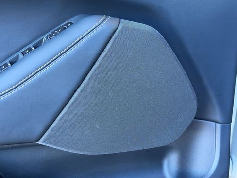 Used 2023 Ford Mustang Mach-E Select image 19