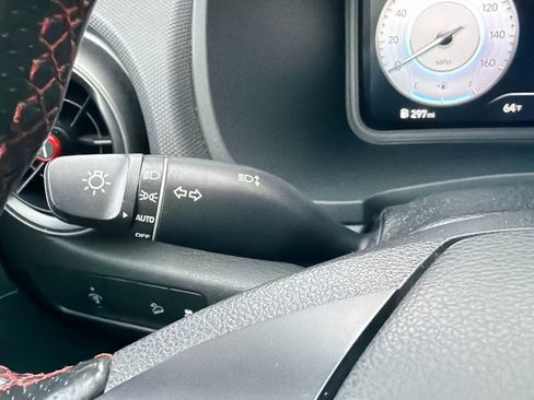 Used 2022 Hyundai Kona N Line image 24