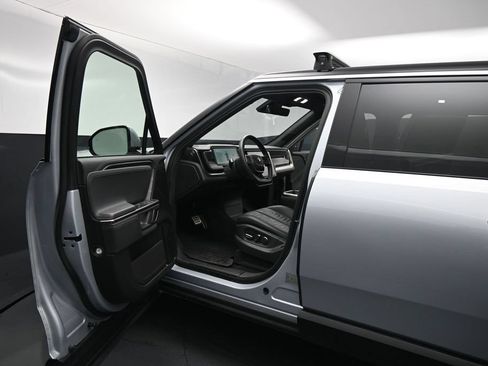 Used 2023 Rivian R1S Adventure Quad AWD/4WD image 9