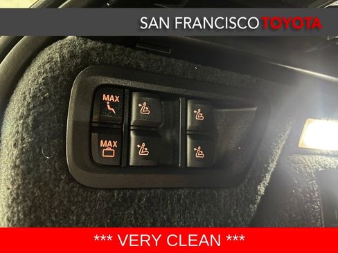 Used 2022 BMW X7 xDrive40i w/ M Sport Package image 43