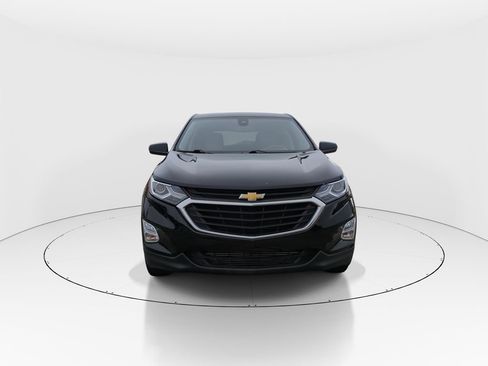 Used 2021 Chevrolet Equinox LT w/ Driver Convenience Package FWD image 3